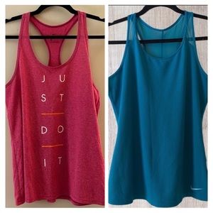 𝅺Set of TWO NIKE Dri-Fit Women’s Racerback Active Tank, size M